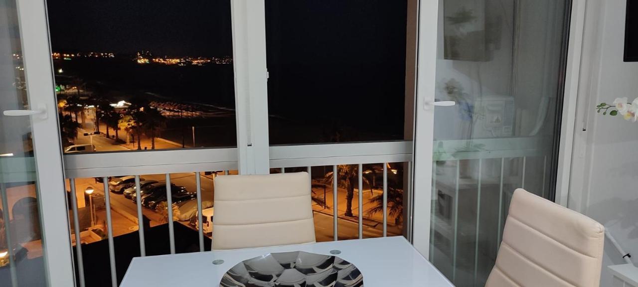 Turisstiko Playa Carvajal Apartman Fuengirola Kültér fotó