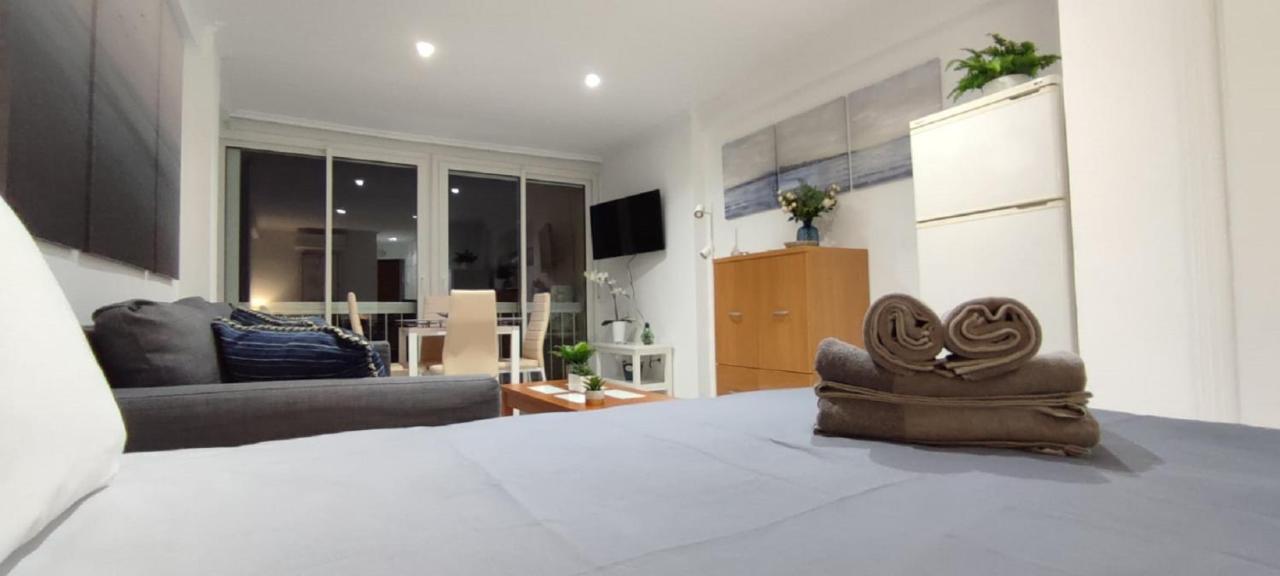 Turisstiko Playa Carvajal Apartman Fuengirola Kültér fotó
