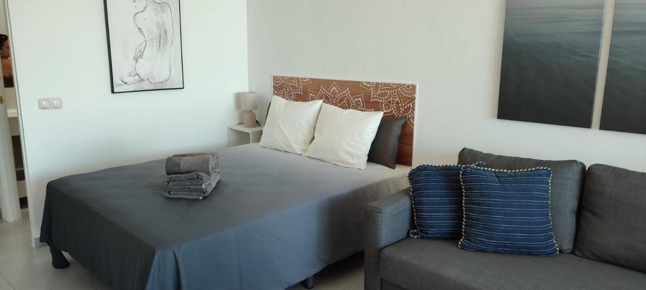 Turisstiko Playa Carvajal Apartman Fuengirola Kültér fotó