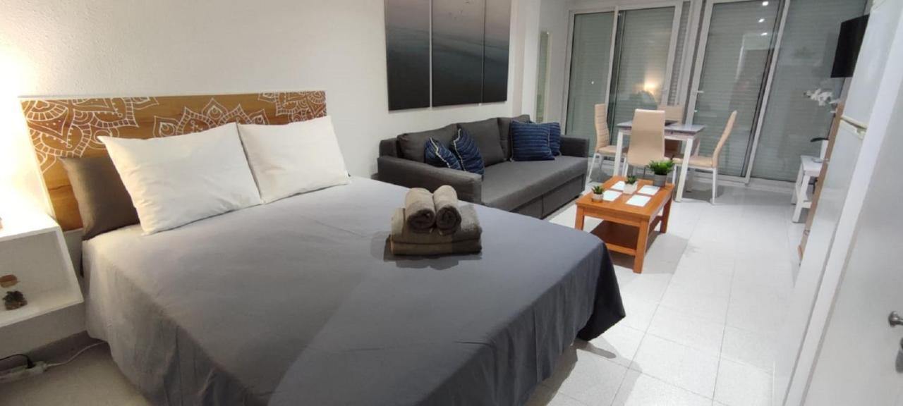 Turisstiko Playa Carvajal Apartman Fuengirola Kültér fotó